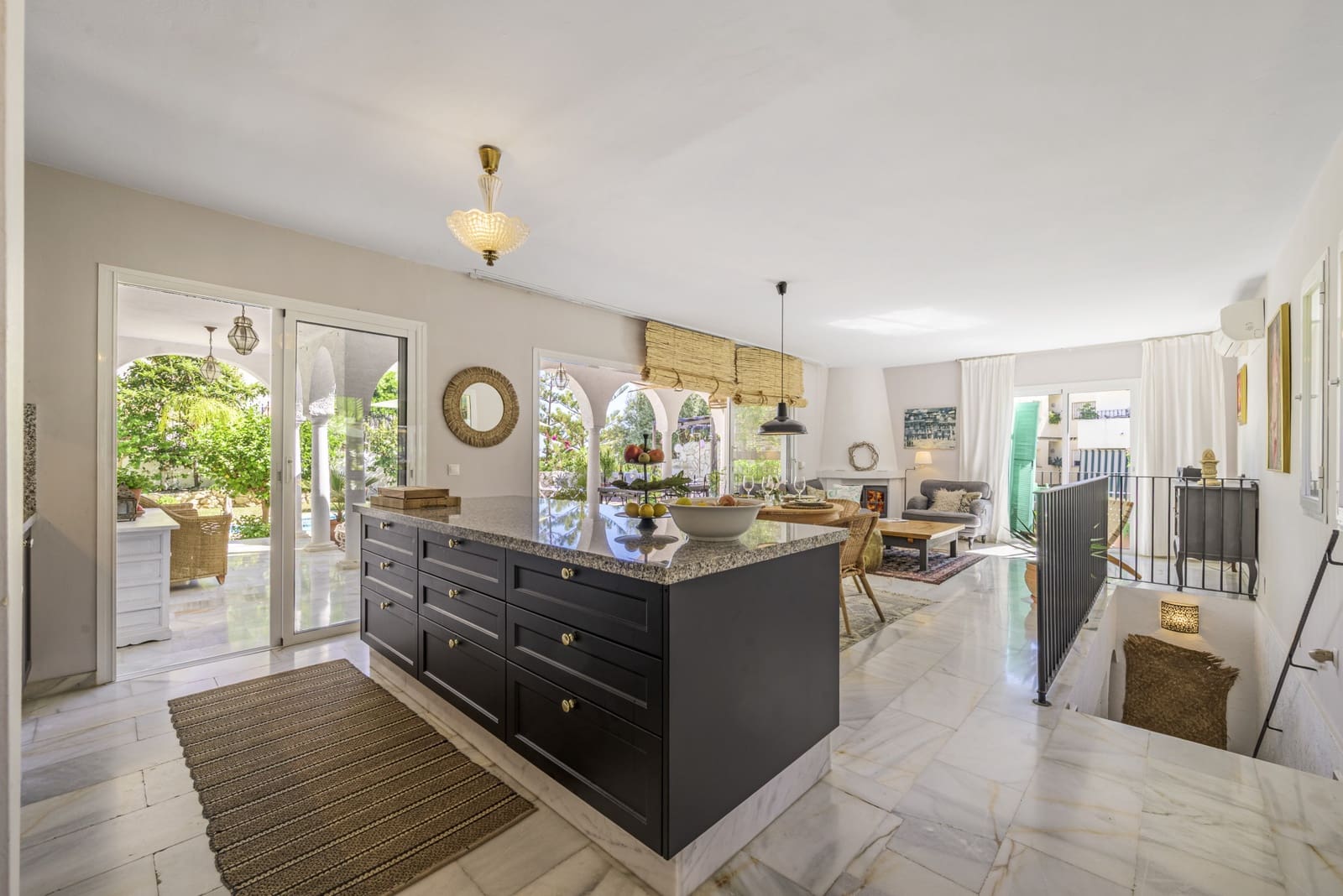 3 makuuhuone Huvila myytävänä paikassa Mijas Costa mukana uima-altaan - 749 000 € (Ref: 10115415)