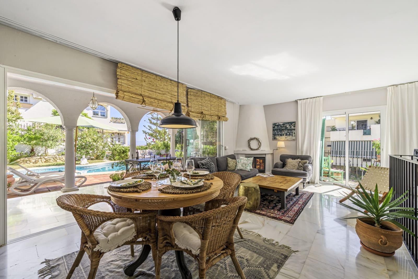 3 makuuhuone Huvila myytävänä paikassa Mijas Costa mukana uima-altaan - 749 000 € (Ref: 10115415)