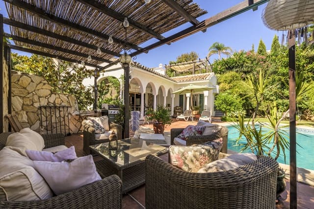 3 makuuhuone Huvila myytävänä paikassa Mijas Costa, Mijas mukana uima-altaan - 749 000 € (Ref: 10115415)