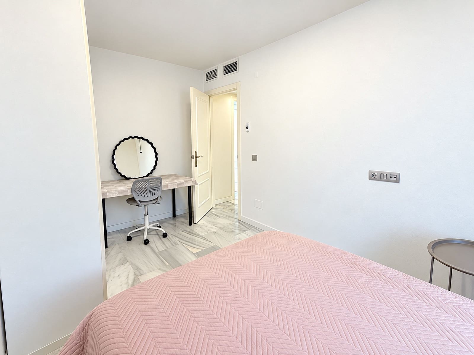 4 makuuhuone Huoneisto myytävänä paikassa Torremolinos mukana uima-altaan 
autotalli - 410 000 € (Ref: 10121183)