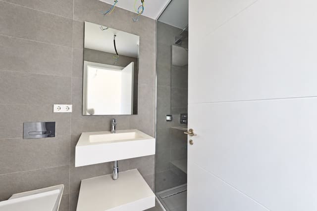 3 makuuhuone Huoneisto myytävänä paikassa La Cala de Mijas, Mijas mukana uima-altaan 
autotalli - 469 000 € (Ref: 10127508)