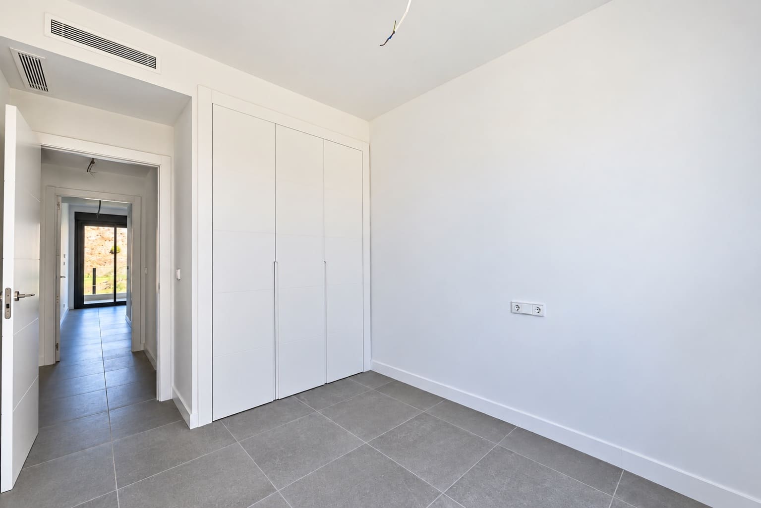 3 makuuhuone Huoneisto myytävänä paikassa La Cala de Mijas mukana uima-altaan 
autotalli - 469 000 € (Ref: 10127508)
