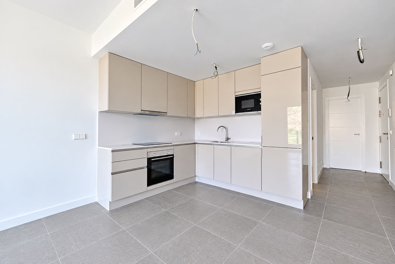 3 makuuhuone Huoneisto myytävänä paikassa La Cala de Mijas mukana uima-altaan 
autotalli - 469 000 € (Ref: 10127508)