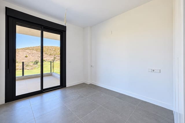 3 makuuhuone Huoneisto myytävänä paikassa La Cala de Mijas, Mijas mukana uima-altaan 
autotalli - 469 000 € (Ref: 10127508)