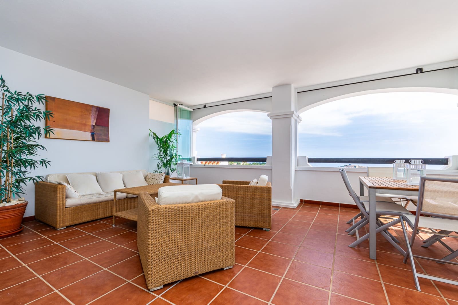 2 slaapkamer Appartement te koop in Calahonda met zwembad garage - € 369.000 (Ref: 10131034)