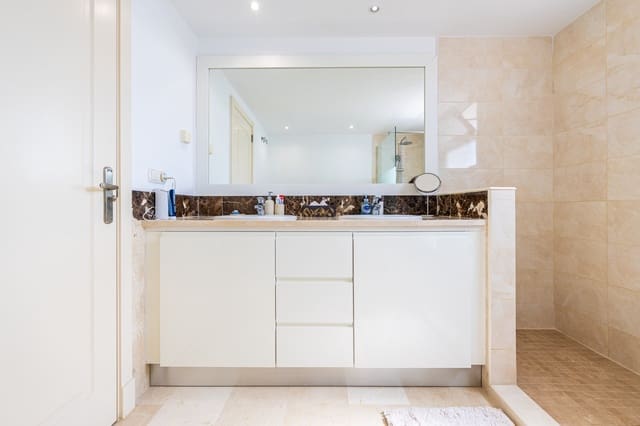 2 slaapkamer Appartement te koop in Calahonda, Mijas met zwembad garage - € 369.000 (Ref: 10131034)