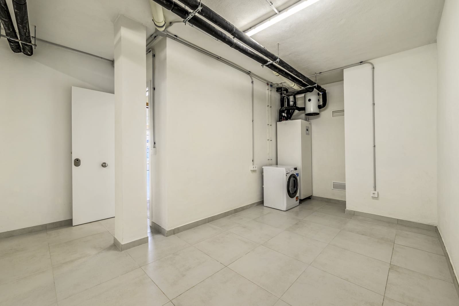 3 slaapkamer Appartement te koop in La Cala de Mijas met zwembad garage - € 1.050.000 (Ref: 10135523)