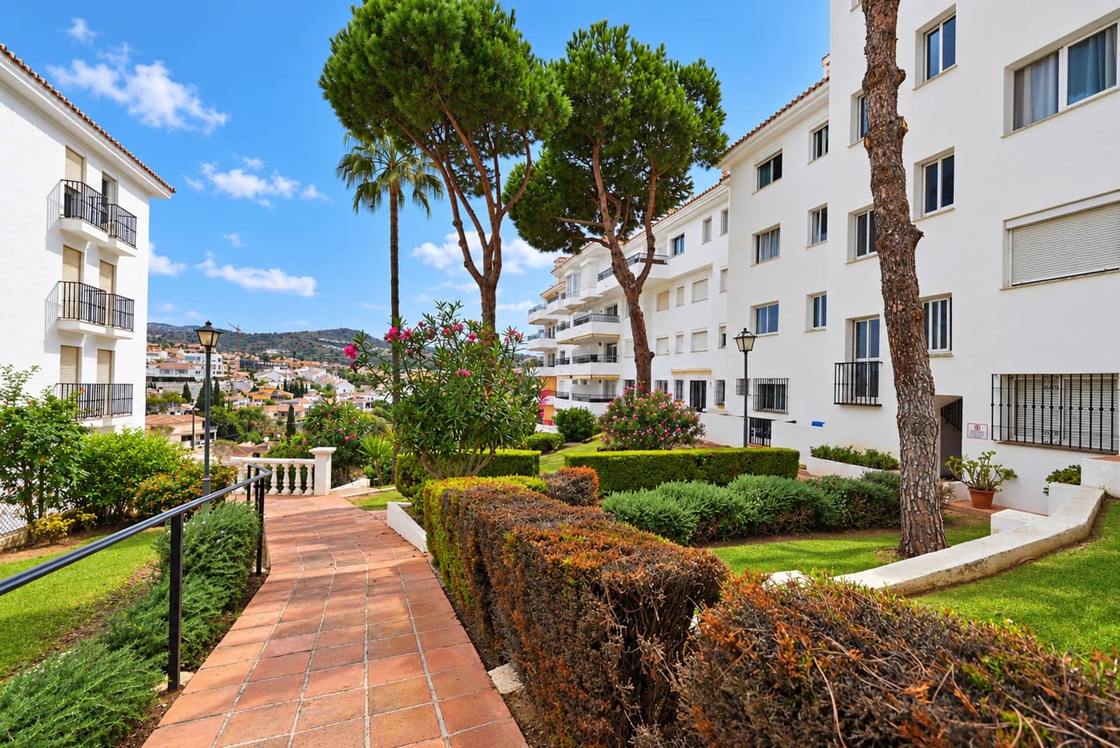 2 quarto Apartamento para venda em Riviera del Sol com piscina - 295 000 € (Ref: 10138984)