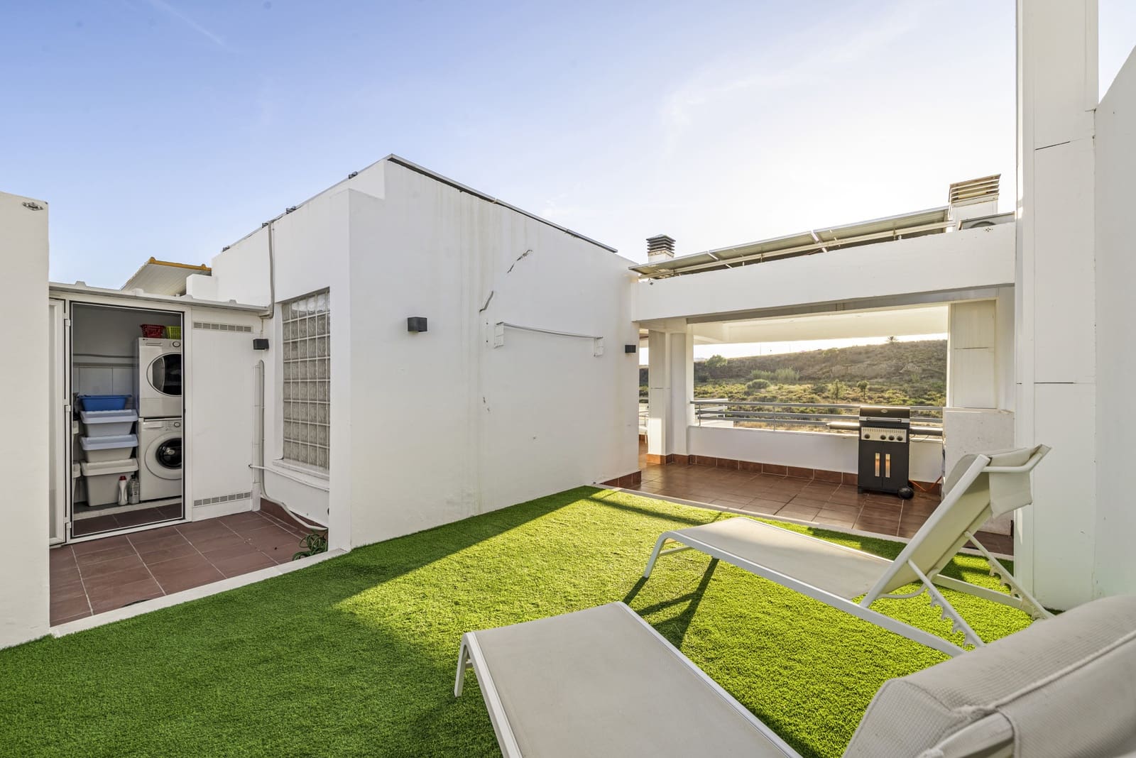 3 sypialnia Penthouse na sprzedaż w La Cala de Mijas z basenem garażem - 545 000 € (Ref: 10138985)