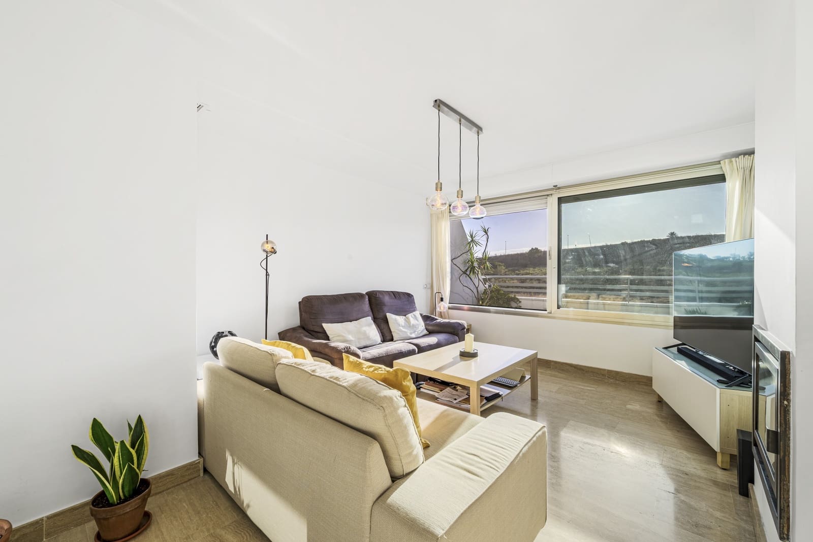 3 sypialnia Penthouse na sprzedaż w La Cala de Mijas z basenem garażem - 545 000 € (Ref: 10138985)