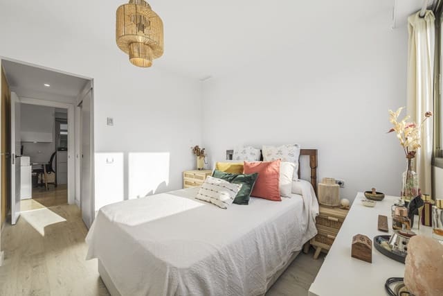 3 sypialnia Penthouse na sprzedaż w La Cala de Mijas, Mijas z basenem garażem - 545 000 € (Ref: 10138985)