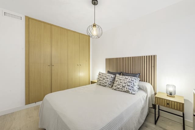 3 sypialnia Penthouse na sprzedaż w La Cala de Mijas, Mijas z basenem garażem - 545 000 € (Ref: 10138985)