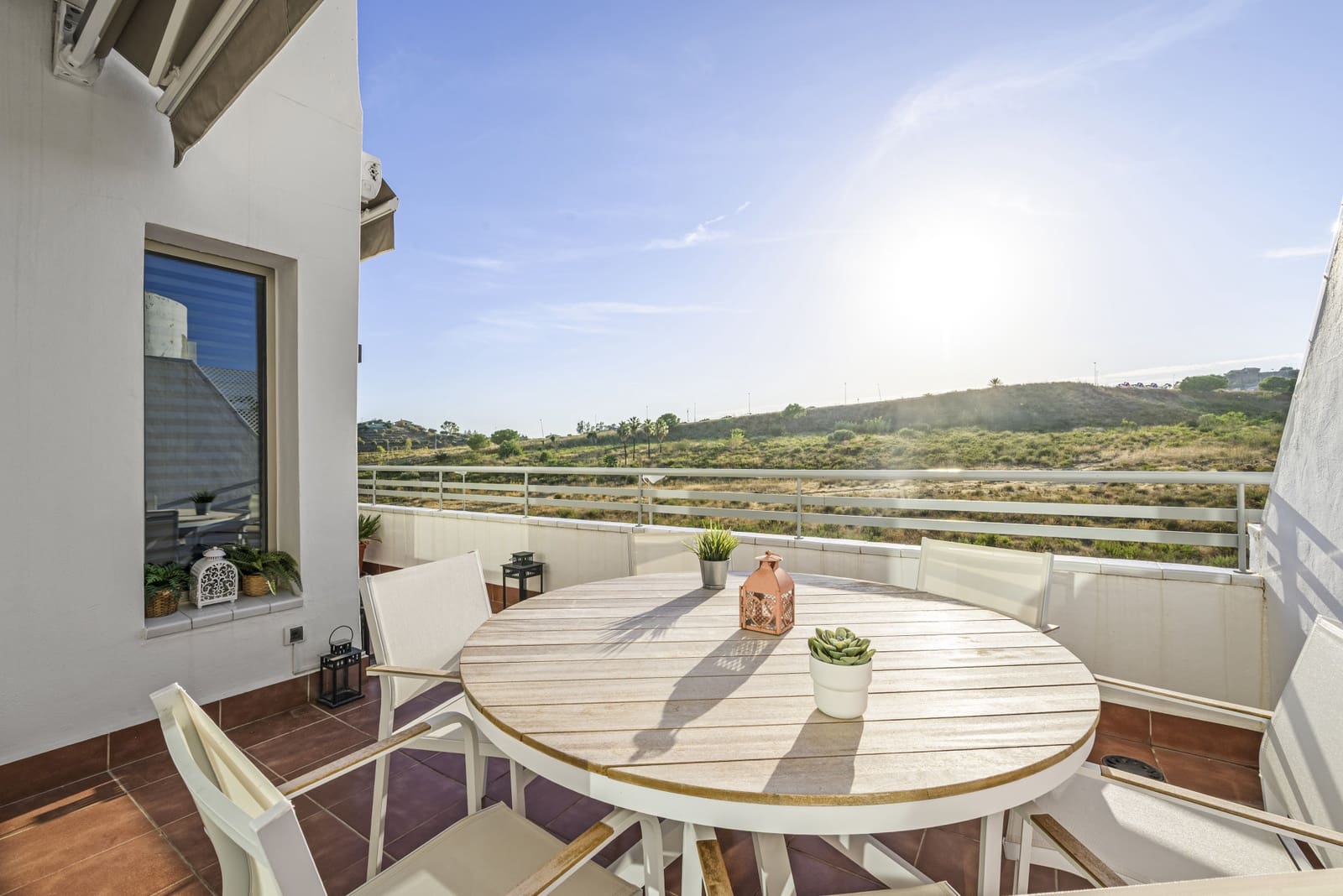 3 sypialnia Penthouse na sprzedaż w La Cala de Mijas z basenem garażem - 545 000 € (Ref: 10138985)