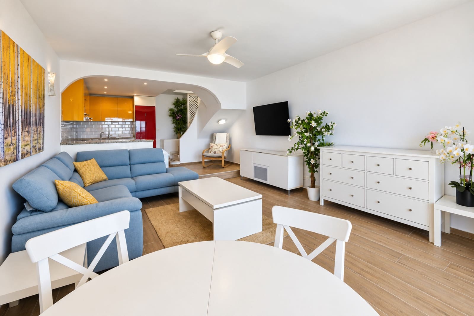 2 slaapkamer Huis te koop in Calahonda met zwembad - € 675.000 (Ref: 10157082)