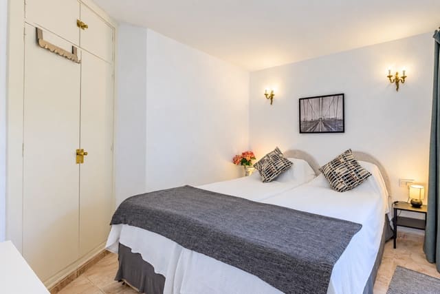 3 Zimmer Penthouse zu verkaufen in Calahonda, Mijas mit Pool Garage - 435.000 € (Ref: 10158844)
