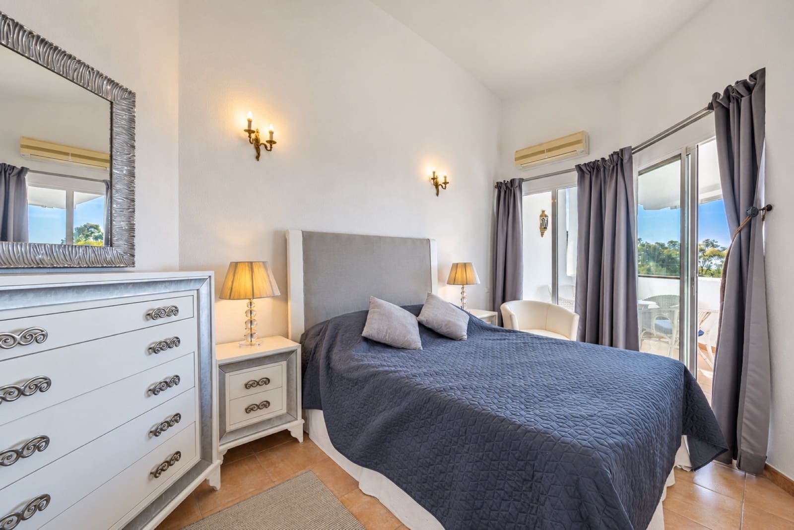 3 Zimmer Penthouse zu verkaufen in Calahonda mit Pool Garage - 435.000 € (Ref: 10158844)