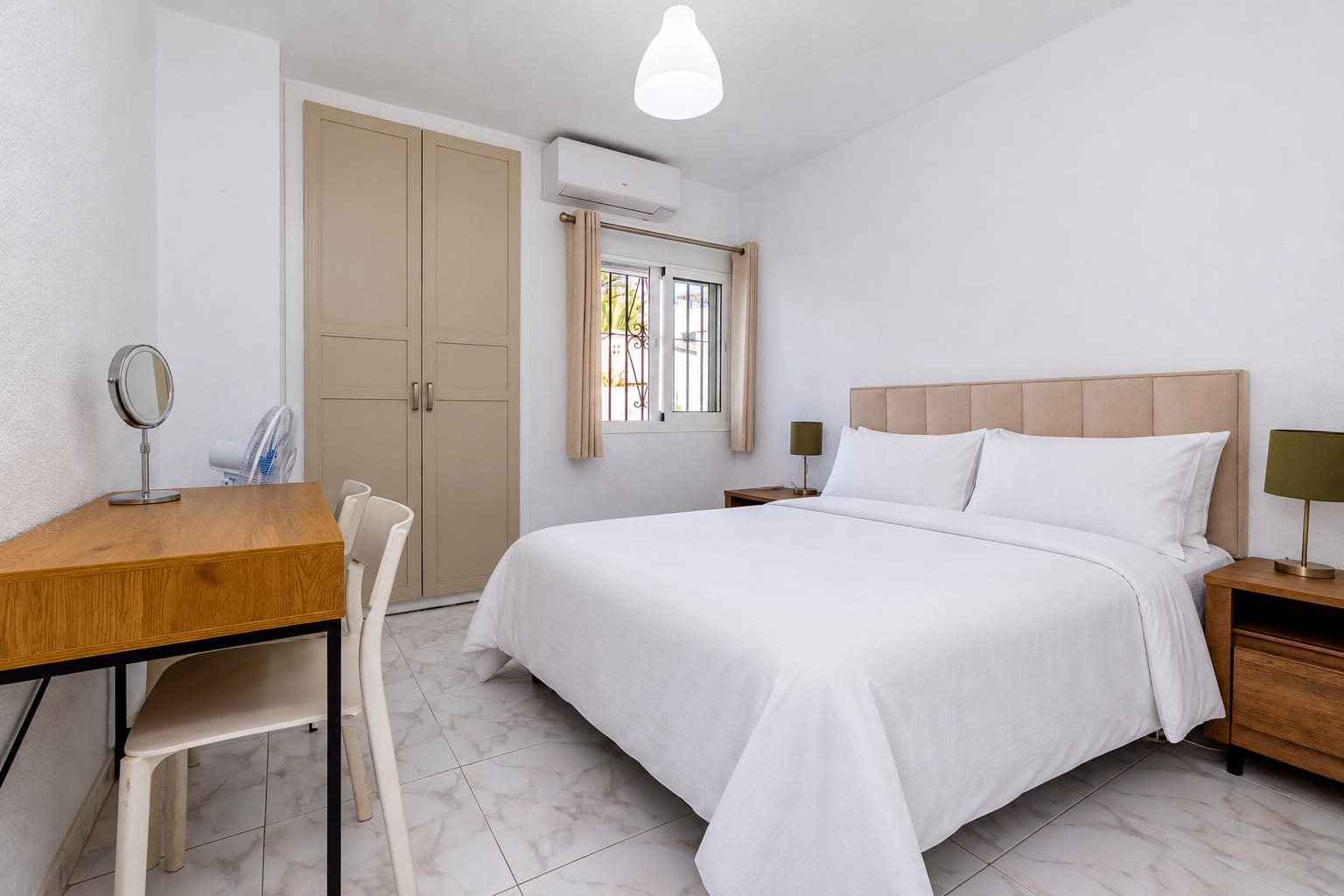4 soverom Villa til salgs i Riviera del Sol med svømmebasseng garasje - € 995 000 (Ref: 10160802)