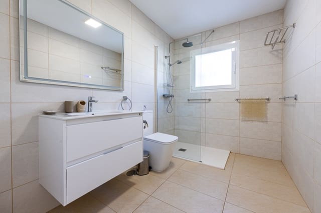 4 soverom Villa til salgs i Riviera del Sol, Mijas med svømmebasseng garasje - € 995 000 (Ref: 10160802)