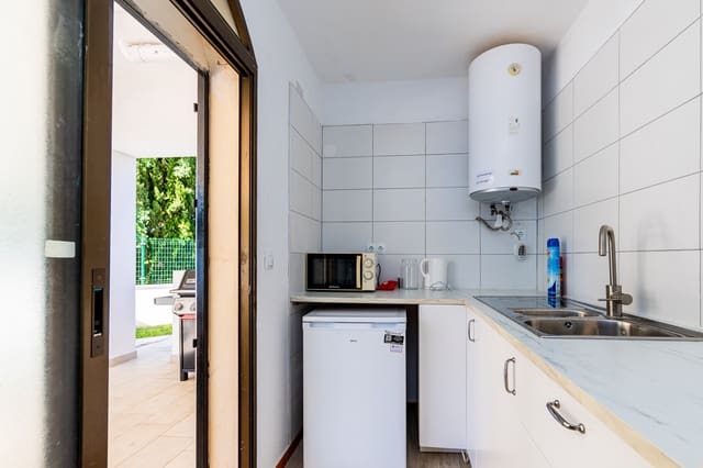 4 soverom Villa til salgs i Riviera del Sol, Mijas med svømmebasseng garasje - € 995 000 (Ref: 10160802)