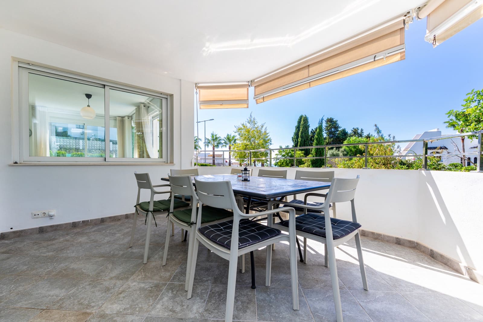 4 soverom Villa til salgs i Riviera del Sol med svømmebasseng garasje - € 995 000 (Ref: 10160802)