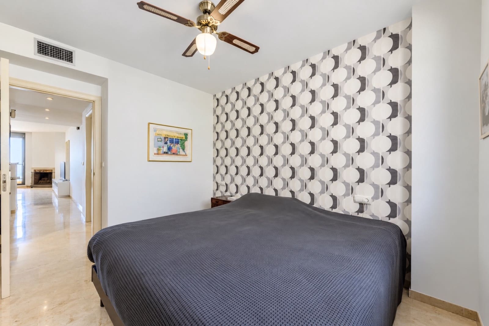 2 bedroom Apartment for sale in Calahonda with pool garage - € 349,000 (Ref: 10162077)