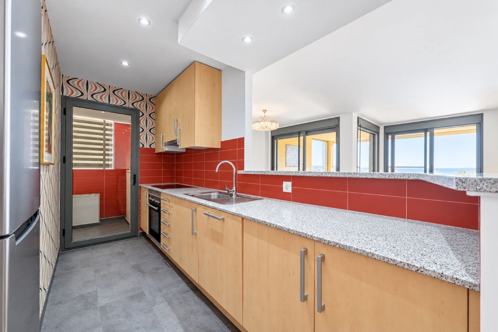2 bedroom Apartment for sale in Calahonda with pool garage - € 349,000 (Ref: 10162077)