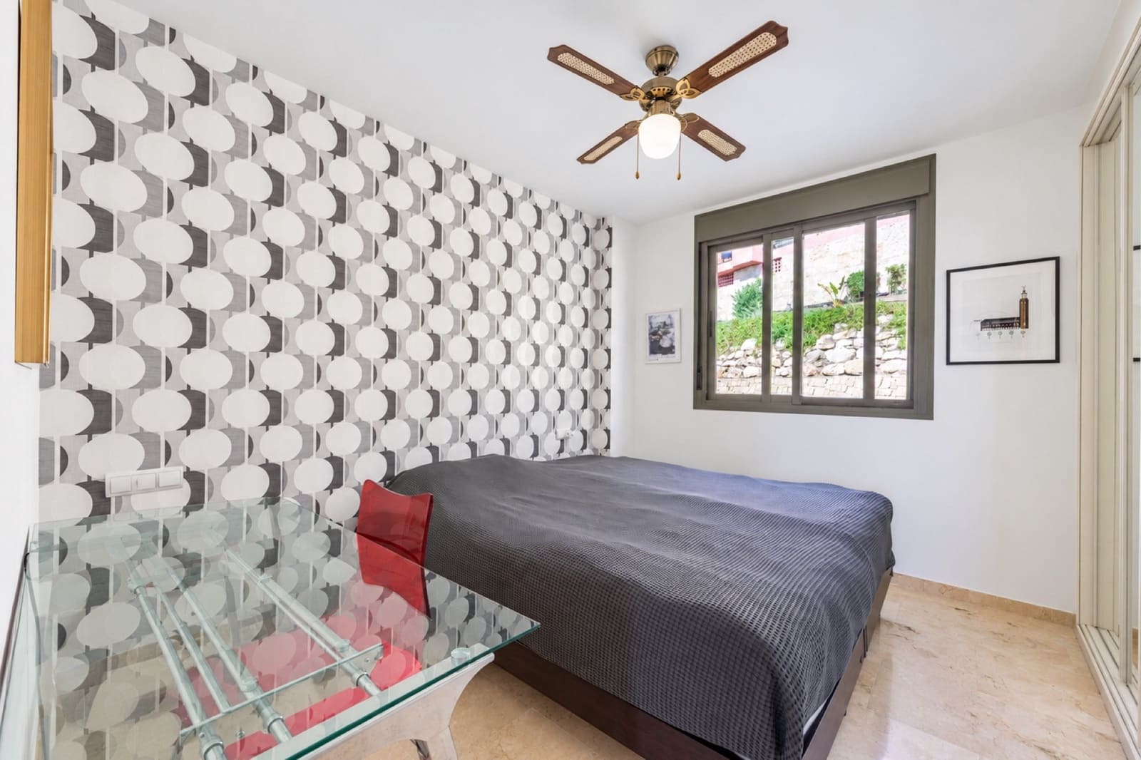 2 bedroom Apartment for sale in Calahonda with pool garage - € 349,000 (Ref: 10162077)