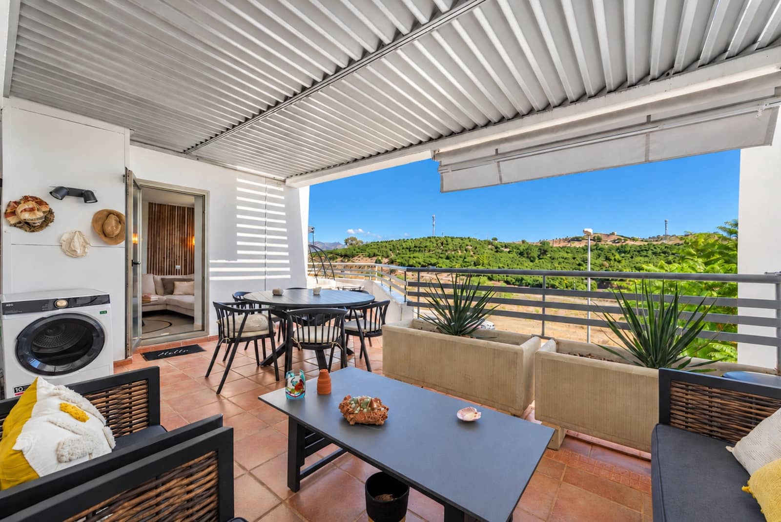 2 slaapkamer Appartement te koop in La Cala de Mijas met zwembad garage - € 373.000 (Ref: 10163999)