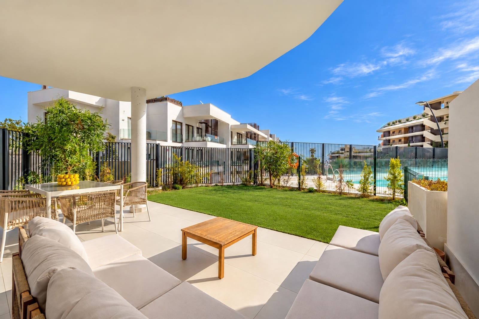 3 slaapkamer Appartement te koop in Fuengirola met zwembad garage - € 595.000 (Ref: 10164000)