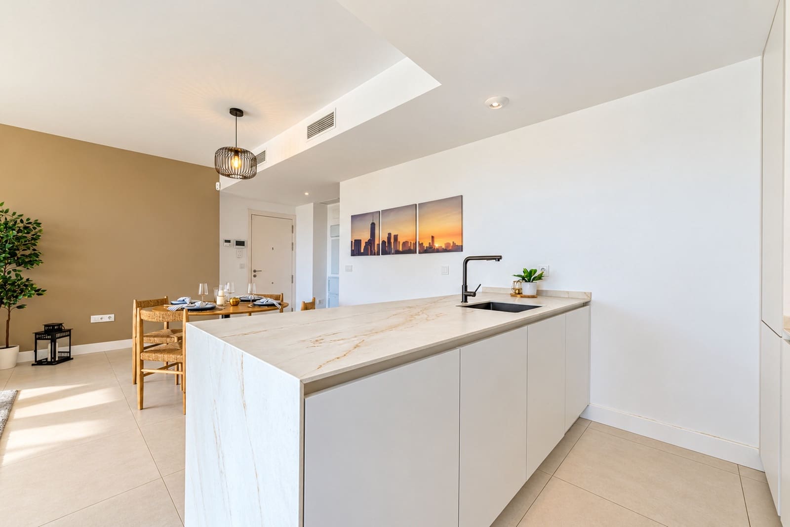 3 slaapkamer Appartement te koop in Fuengirola met zwembad garage - € 595.000 (Ref: 10164000)
