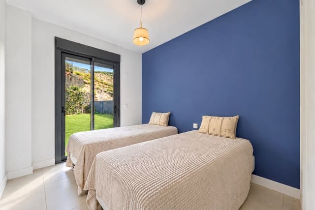 3 soveværelse Lejlighed til salg i El Higuerón, Fuengirola med swimmingpool garage - € 595.000 (Ref: 10164000)