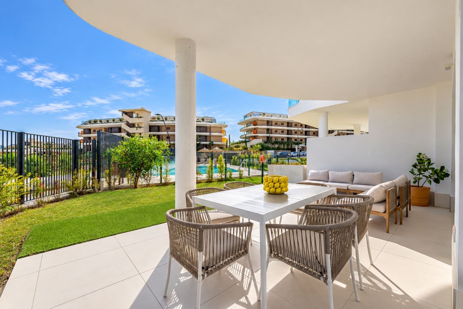 3 slaapkamer Appartement te koop in Fuengirola met zwembad garage - € 595.000 (Ref: 10164000)