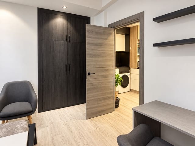 1 Zimmer Apartment zu verkaufen in Torreblanca, Fuengirola - 220.000 € (Ref: 10168013)