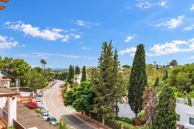 3 soveværelse Lejlighed til salg i Marbella med swimmingpool garage - € 650.000 (Ref: 10168014)
