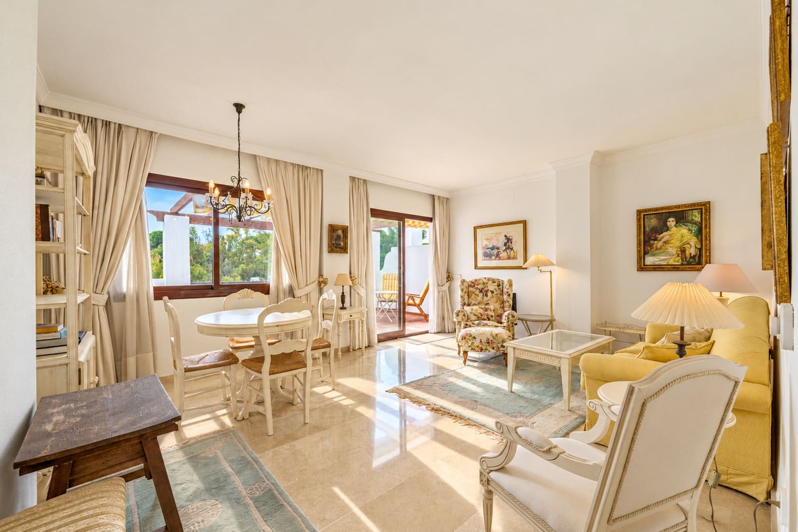 3 soveværelse Lejlighed til salg i Marbella med swimmingpool garage - € 650.000 (Ref: 10168014)