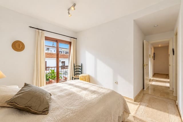3 soveværelse Lejlighed til salg i Marbella med swimmingpool garage - € 650.000 (Ref: 10168014)