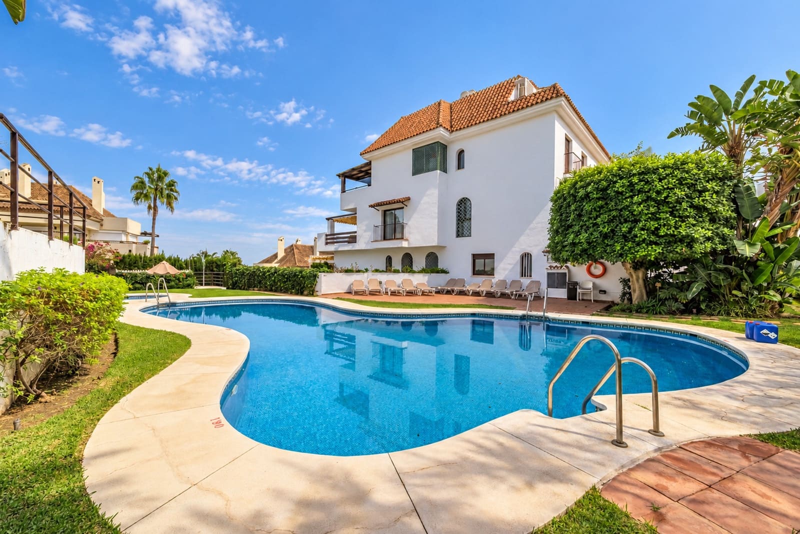 3 soveværelse Lejlighed til salg i Marbella med swimmingpool garage - € 650.000 (Ref: 10168014)