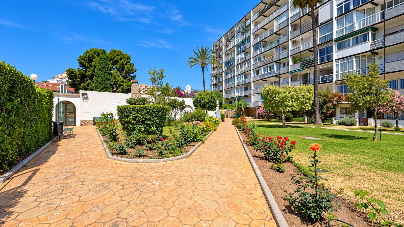 2 soveværelse Lejlighed til salg i Arroyo de la Miel med swimmingpool - € 295.000 (Ref: 10170416)