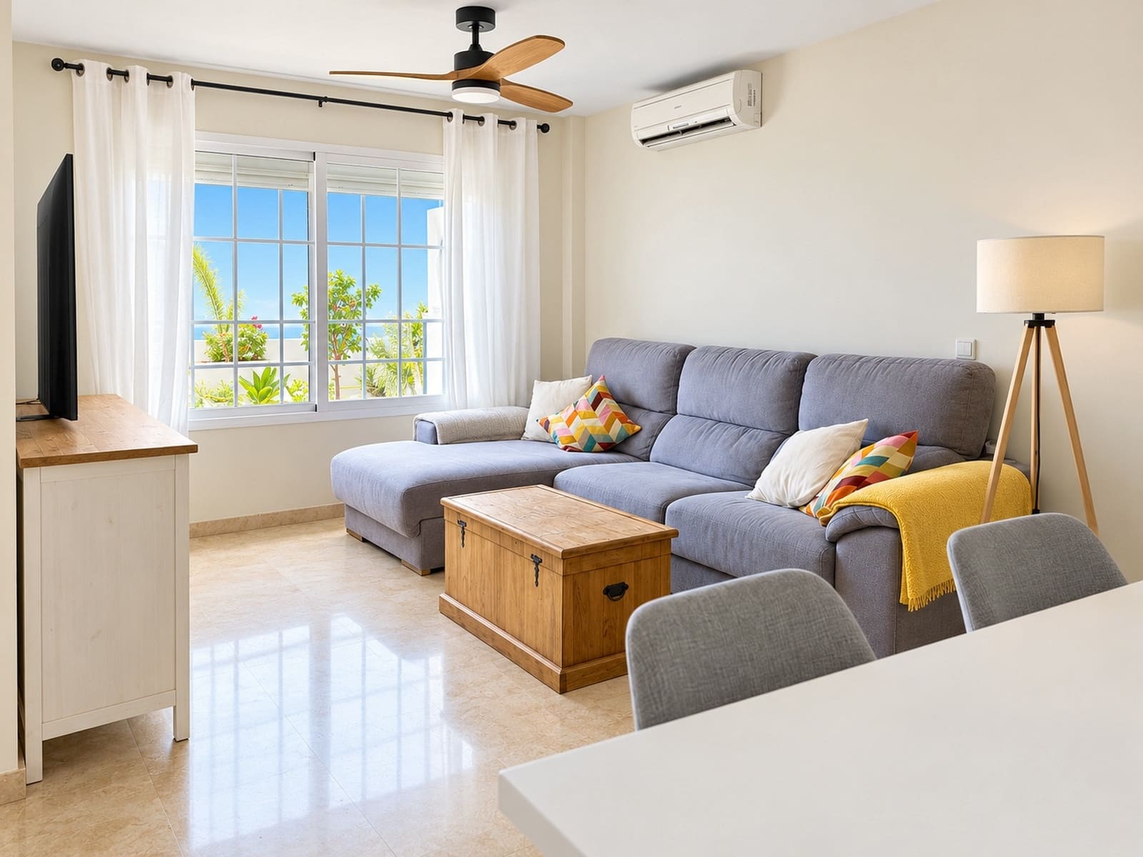 3 soveværelse Byhus til salg i Benalmadena med swimmingpool garage - € 474.000 (Ref: 10170417)