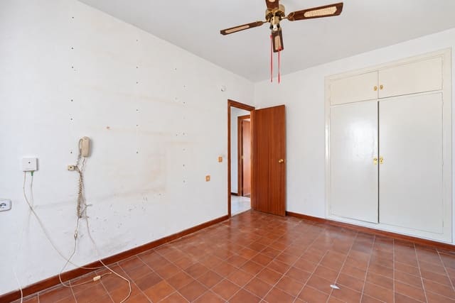 3 soveværelse Lejlighed til salg i Calahonda, Mijas med swimmingpool - € 265.000 (Ref: 10173076)