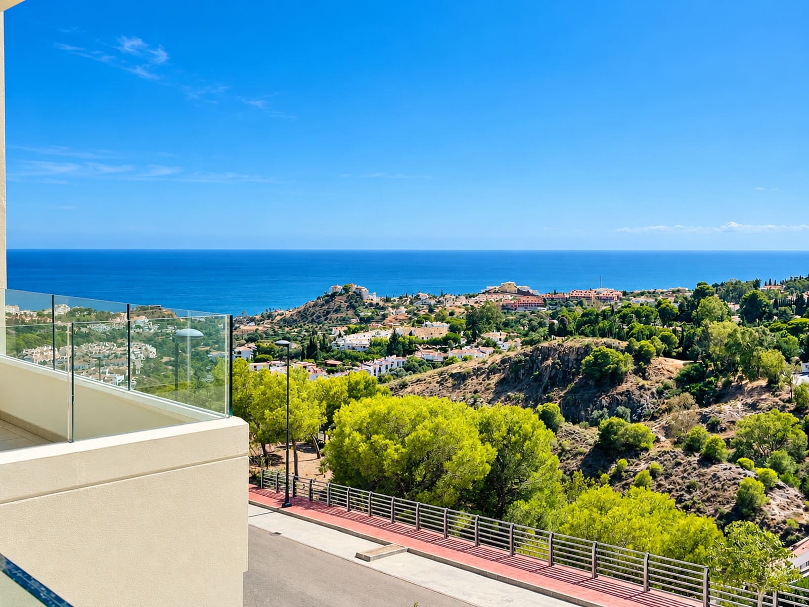 2 Zimmer Apartment zu verkaufen in Benalmadena mit Pool Garage - 565.600 € (Ref: 10182365)