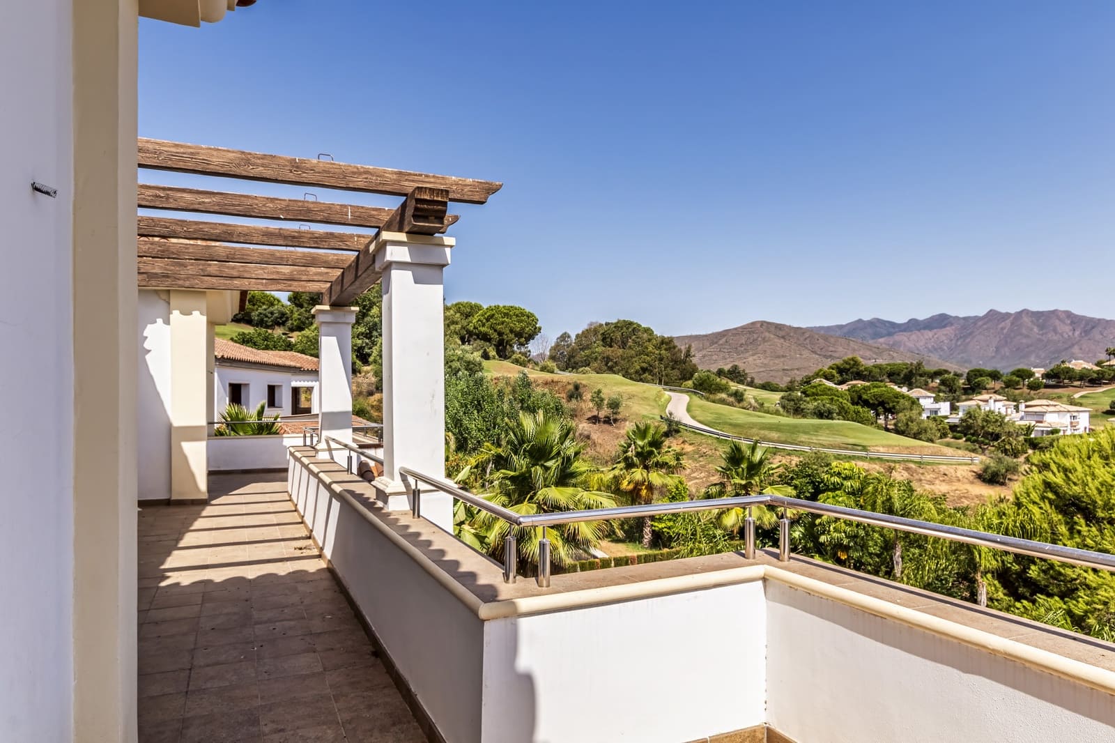 4 slaapkamer Villa te koop in Mijas Costa met zwembad garage - € 1.350.000 (Ref: 7919095)