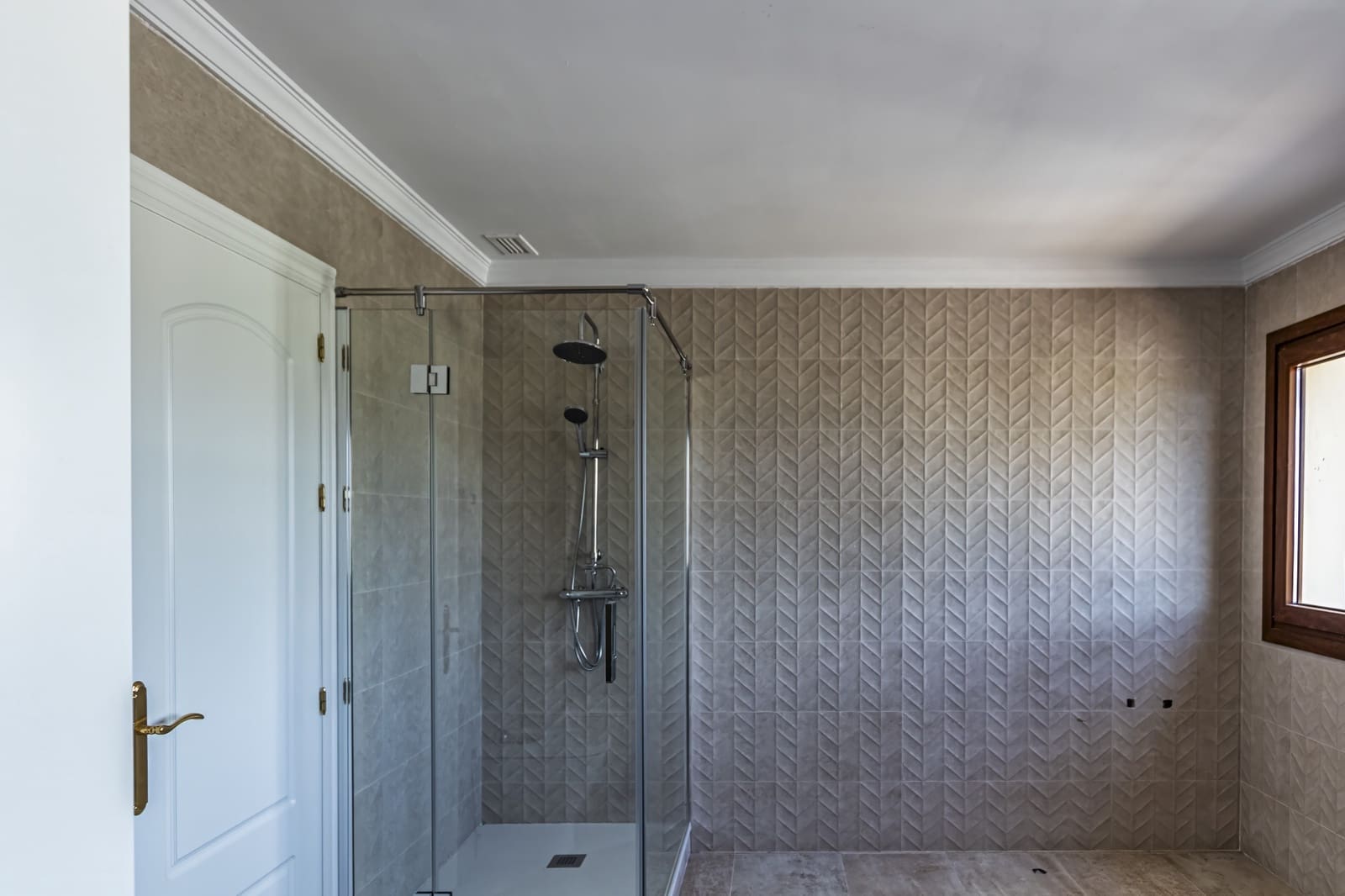 4 slaapkamer Villa te koop in Mijas Costa met zwembad garage - € 1.350.000 (Ref: 7919095)