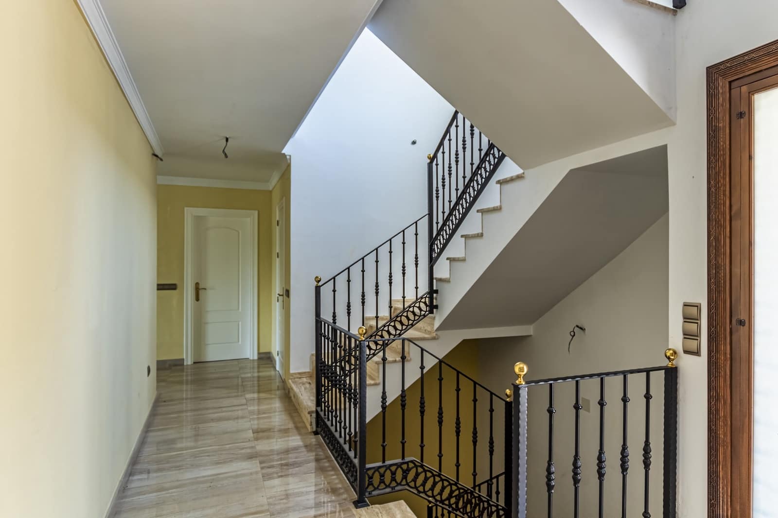 4 slaapkamer Villa te koop in Mijas Costa met zwembad garage - € 1.350.000 (Ref: 7919095)