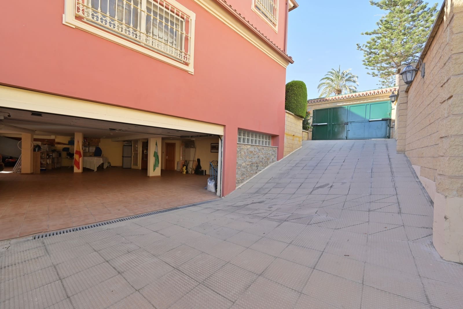 5 soveværelse Villa til salg i Torremolinos med swimmingpool garage - € 1.545.000 (Ref: 7919142)
