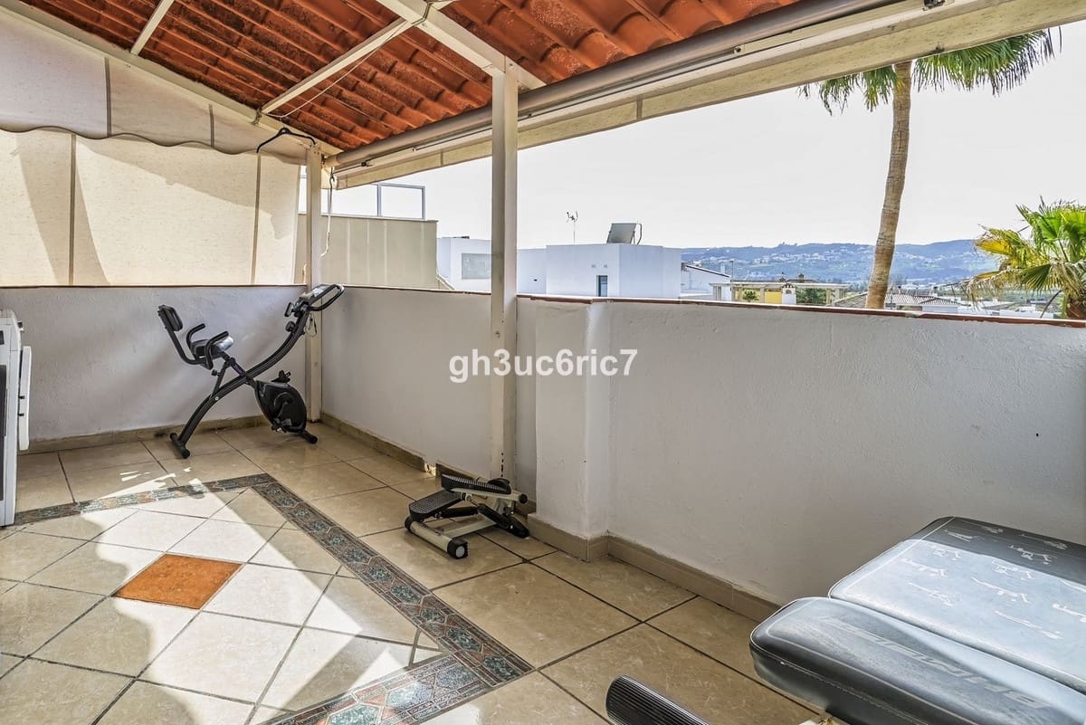 5 sypialnia Willa na sprzedaż w Mijas Costa z basenem garażem - 680 000 € (Ref: 7919149)