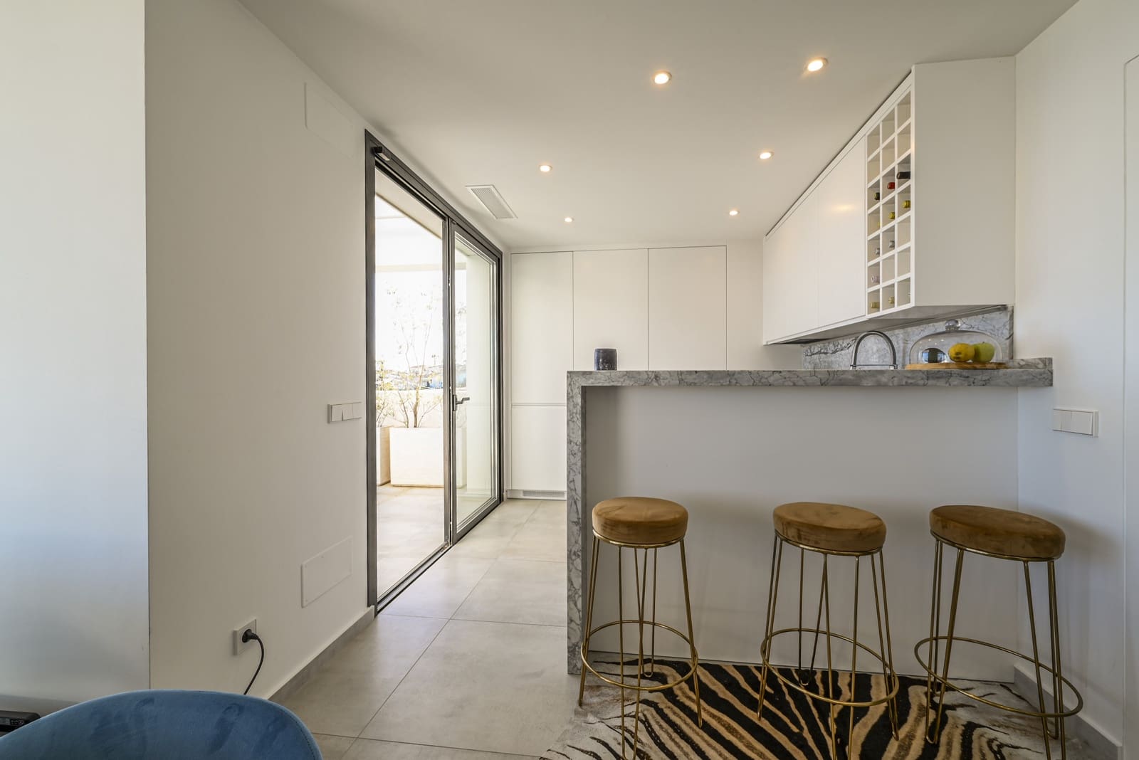 5 bedroom Villa for sale in La Cala de Mijas with pool garage - € 1,450,000 (Ref: 7919157)