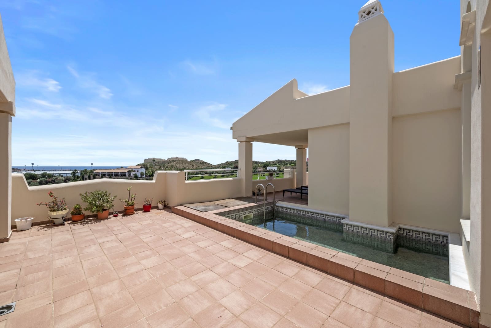 3 soverom Penthouse til salgs i Mijas Costa med svømmebasseng garasje - € 925 000 (Ref: 7919195)