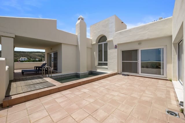 3 soverom Penthouse til salgs i Mijas Costa, Mijas med svømmebasseng garasje - € 925 000 (Ref: 7919195)