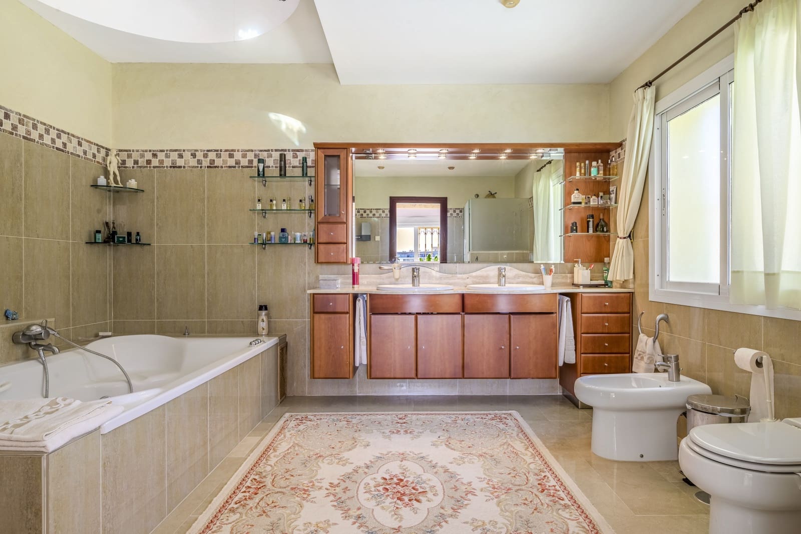 7 quarto Moradia para venda em Torrequebrada com piscina garagem - 2 195 000 € (Ref: 8353568)